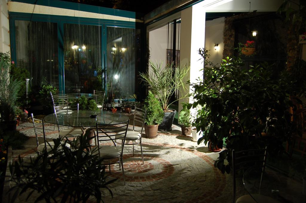 Kniaz Boris Hotel Sofia Buitenkant foto